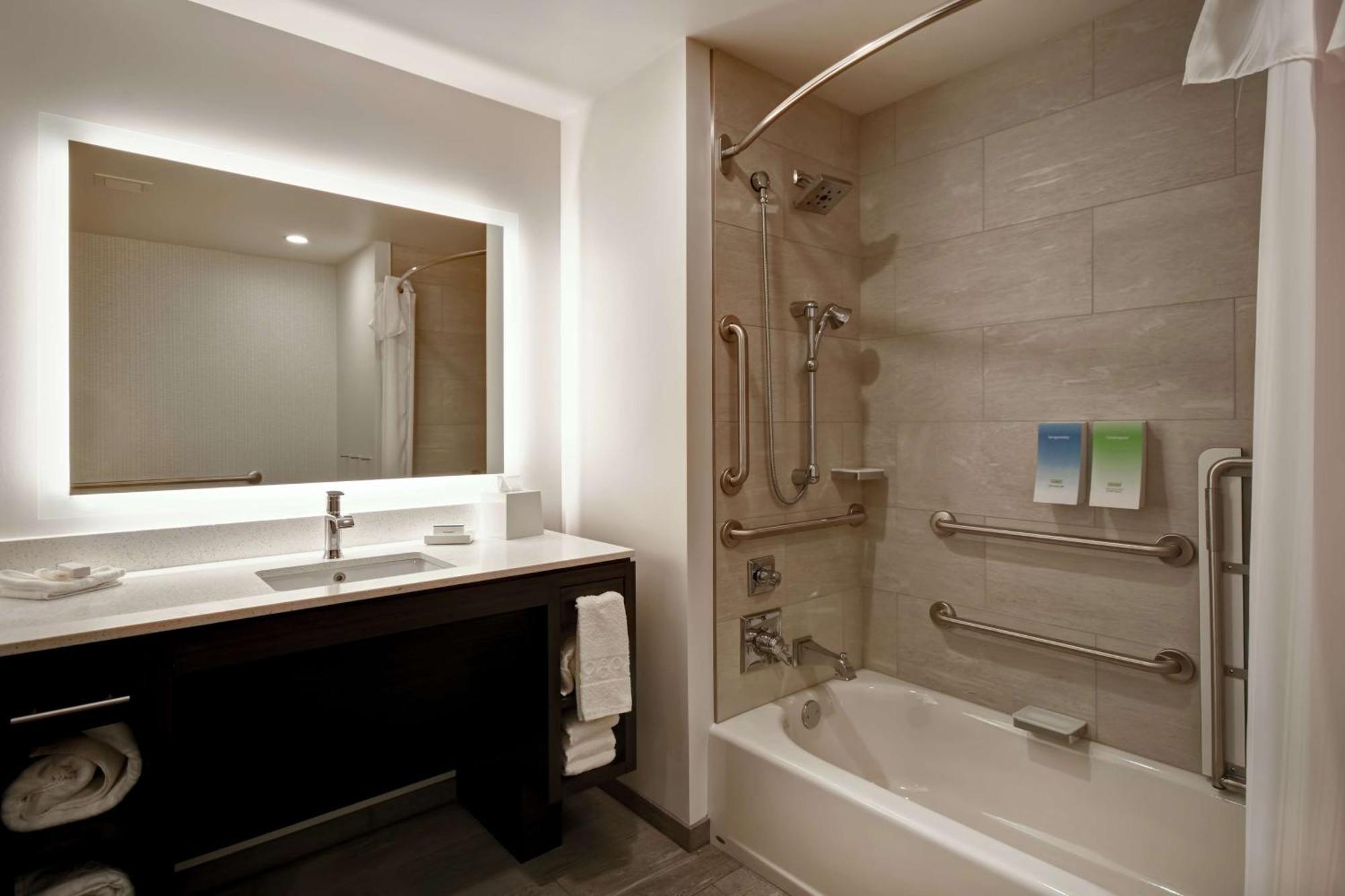 Home2 Suites By Hilton Los Angeles Montebello Exterior photo