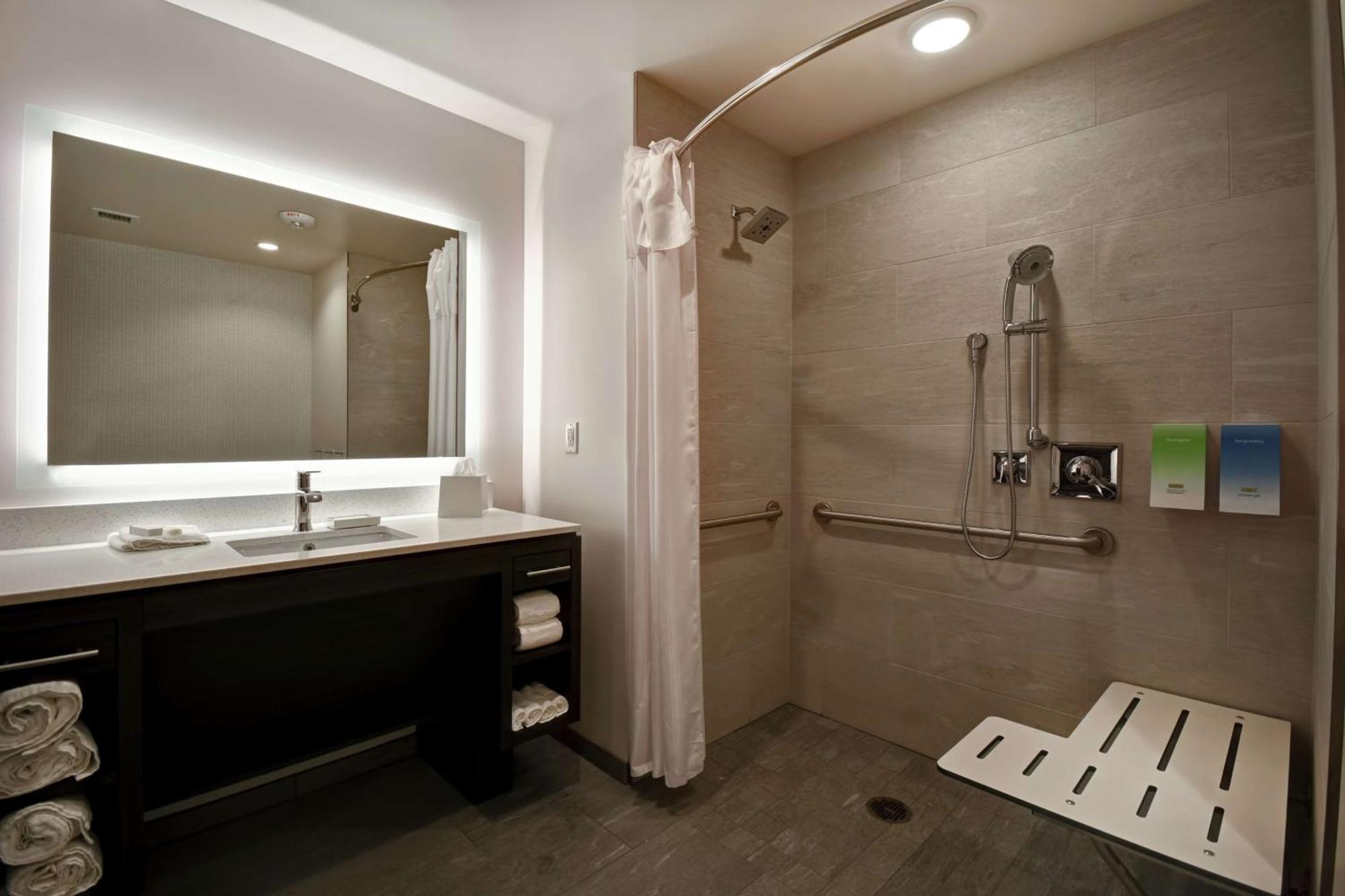 Home2 Suites By Hilton Los Angeles Montebello Exterior photo