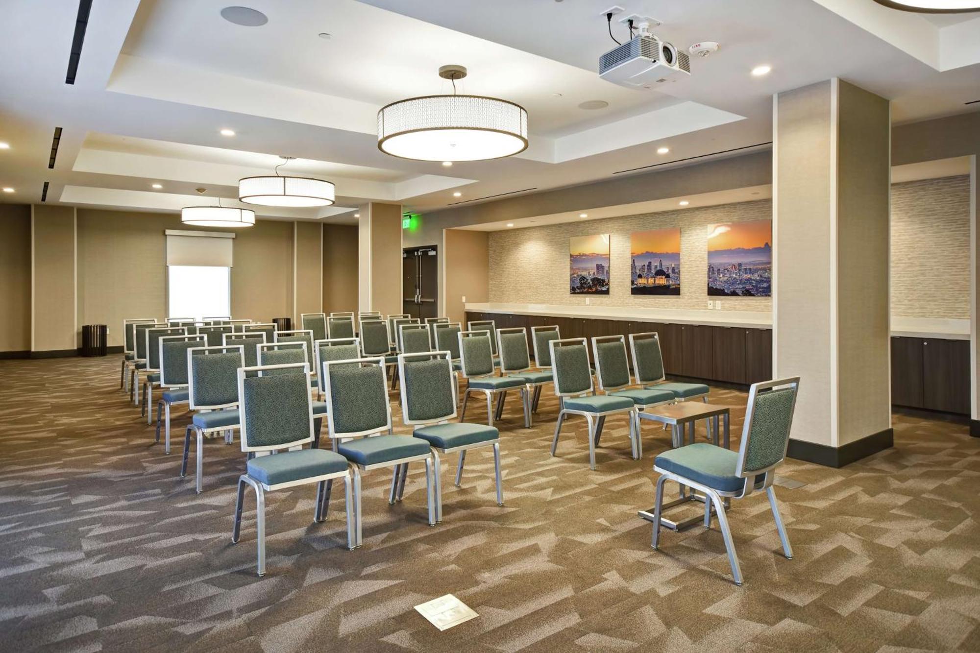 Home2 Suites By Hilton Los Angeles Montebello Exterior photo